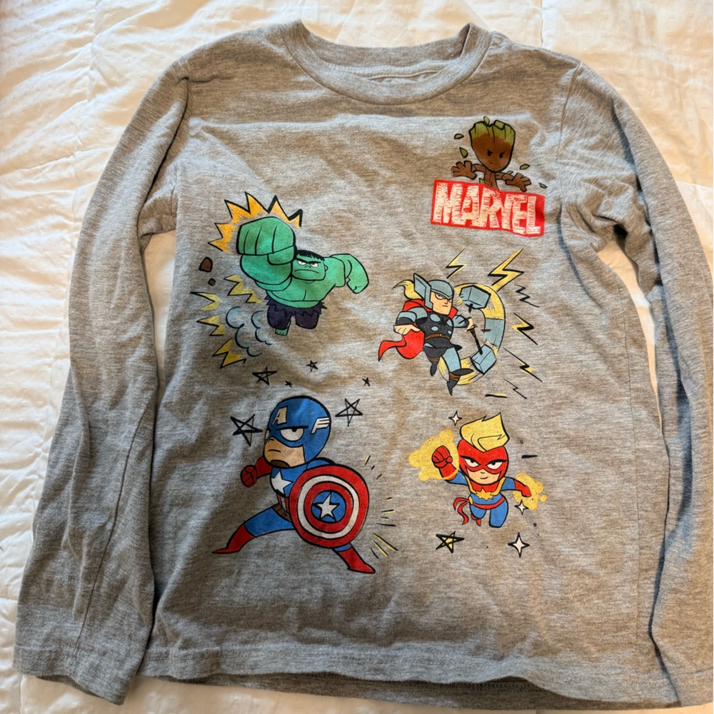 Marvel Tee Bundle - Picture 2 of 11